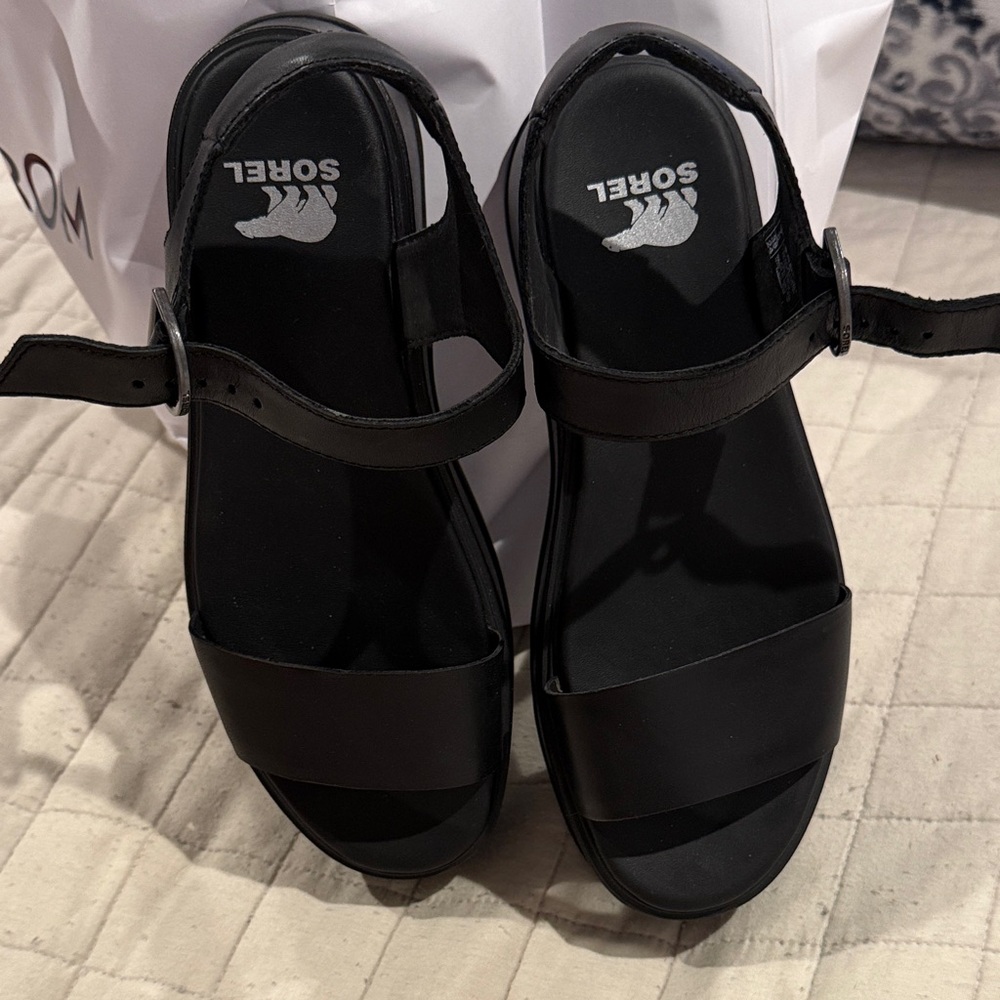 Sorel Dayspring Ankle Strap Platform Sandals